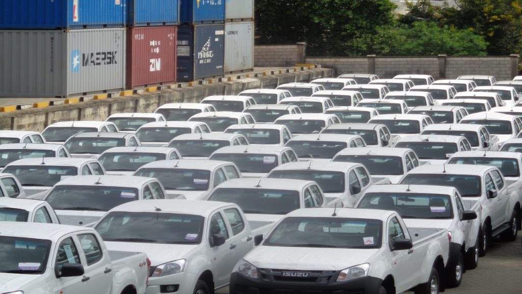 Motor vehicle handling and storage